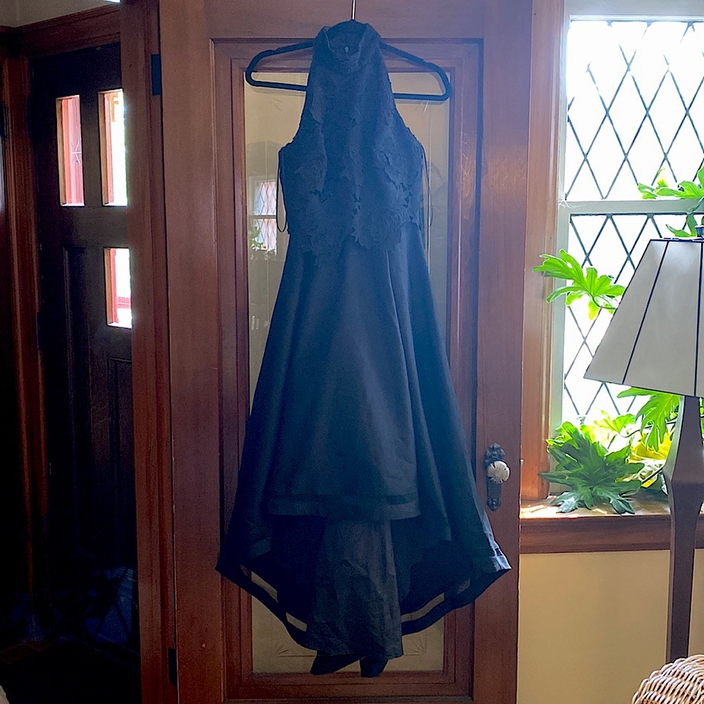 Nicole miller high low dress, lined full skirt, lace high neck bodice, black